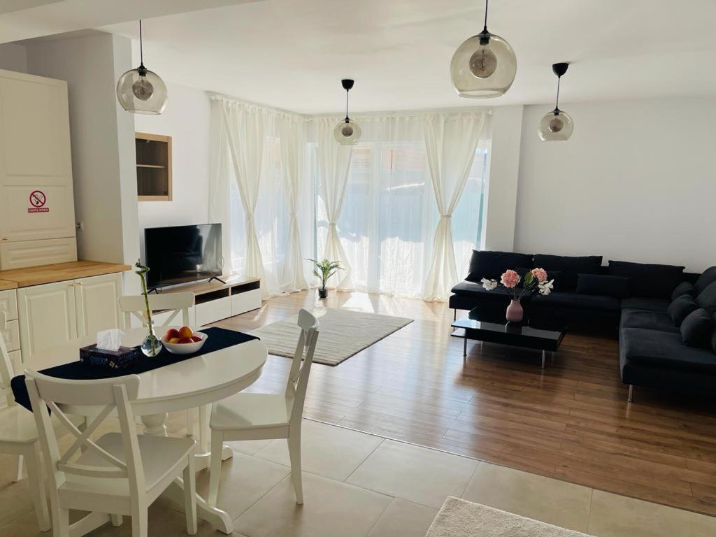 Galaxy Residence Villa 오토페니 외부 사진